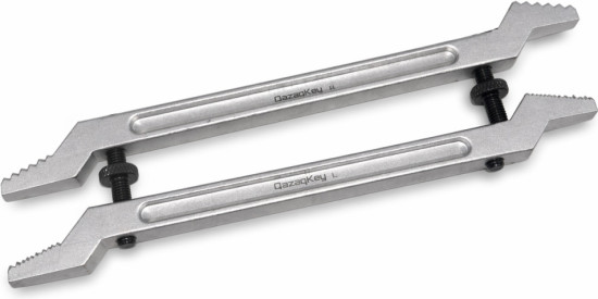 Ключ универсальный регулируемый QazaqKey для гаек и труб, двойной зажим, 20 см