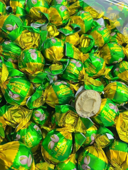 Конфеты Dubai Milk Pistachio & Kadayif