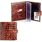 темно-коричневый