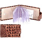 темно-коричневый