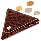 коричневый