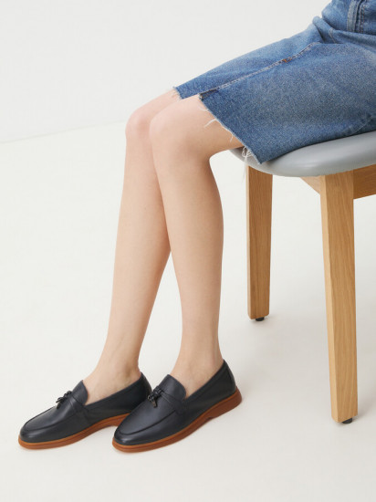 Лоферы женские