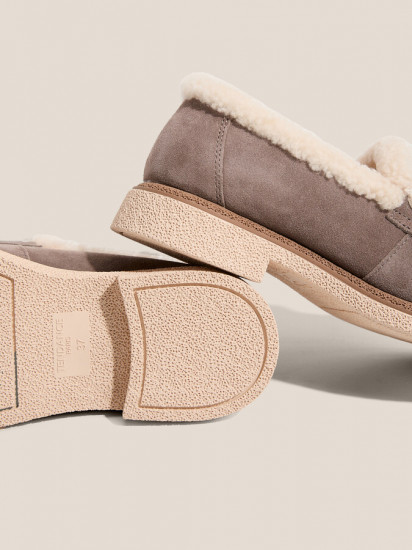 Лоферы женские