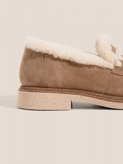 Лоферы женские