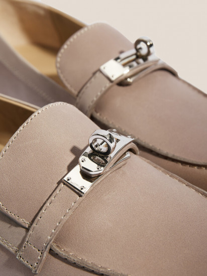 Лоферы женские