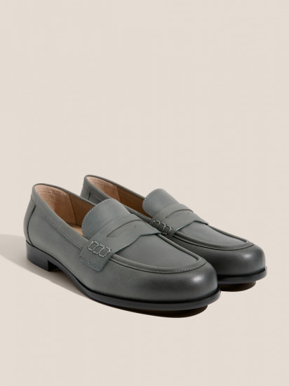 Лоферы женские