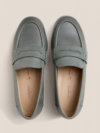 Лоферы женские