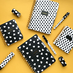 Книжка записная «Art Journal. Black and white. Сердечки» - Фото 11