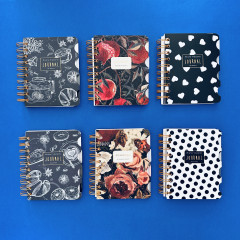 Книжка записная «Art Journal. Black and white. Сердечки» - Фото 14