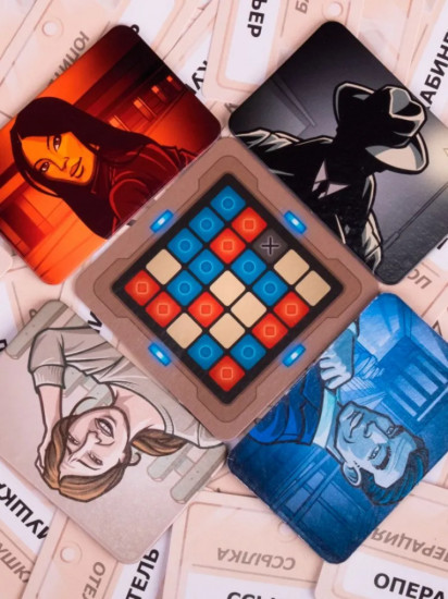 Игра настольная «Кодовые Имена. Codenames»
