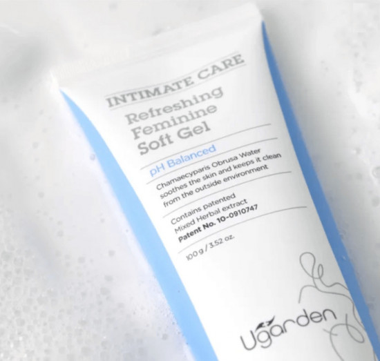 Гель-пенка для интимной гигиены «Intimate Care Refreshing Feminine Soft Gel»