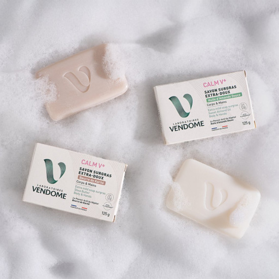 Мыло для тела и рук «Extra-mild Surgras Soap Sweet Almond Oil»