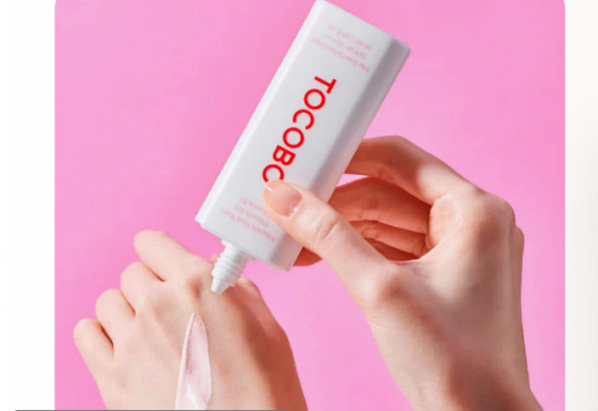 Тонирующий солнцезащитный крем для лица SPF50+ «Vita Tone Up Sun Cream»