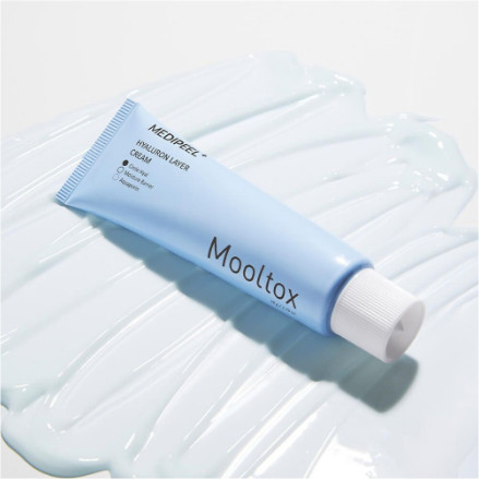 Ультраувлажняющий аква-крем «Hyaluronic Acid Layer Mooltox Cream»