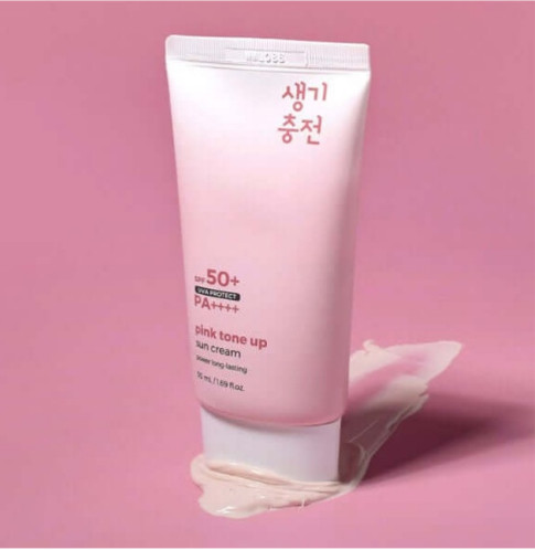 Tонирующий солнцезащитный крем для лица SPF50 «Pink Tone-Up Sun Cream»
