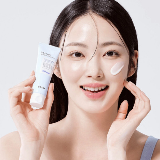 Увлажняющий солнцезащитный крем для лица SPF50+ «Ultra Light Invisible Sunscreen»