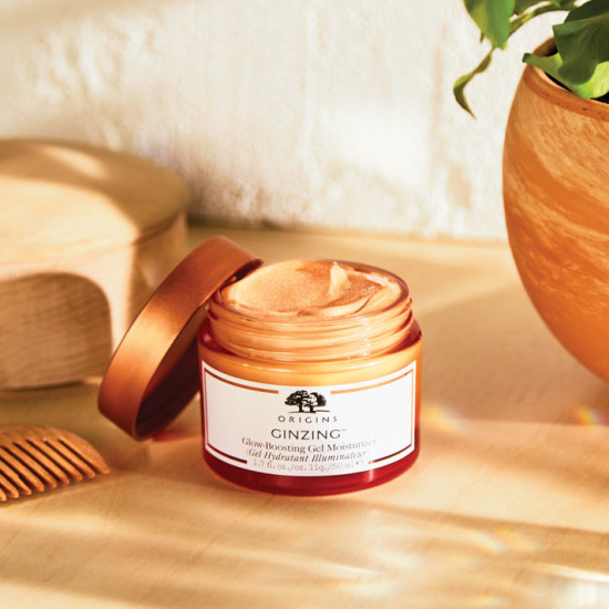Крем-гель с сияющими частицами «GinZing Glow-Boosting Gel Moisturizer»