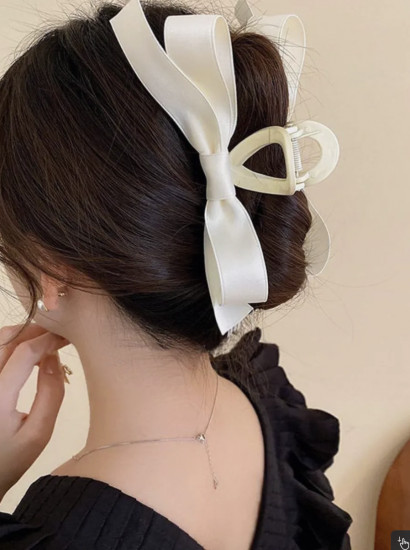 Заколка-краб с бантом для волос