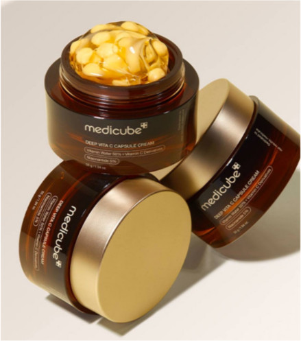 Крем для лица с витамином С осветляющий капсульный «Deep Vita C Capsule Cream»