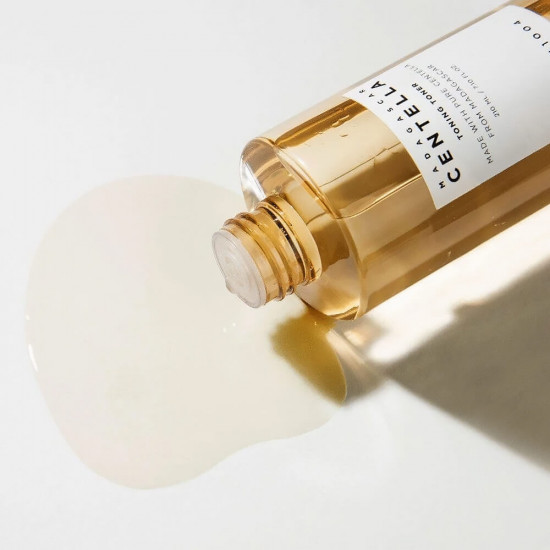 Тонер для лица отшелушивающий «Madagascar Centella Toning Toner»
