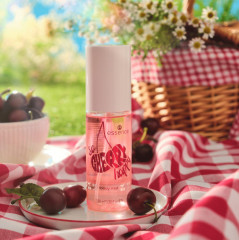 Мист для тела с ароматом вишни и сладких цветов «Cherry Spritz Season» - Фото 3