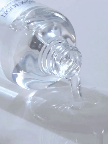 Сыворотка для лица и зоны декольте освежающая с ледниковой водой «Glasier Water Hyaluronic Acid Serum»