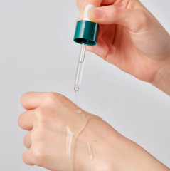 Сыворотка для лица с центеллой и экстрактом иголок сосны «Pine Calming Cica Ampoule» - Фото 2