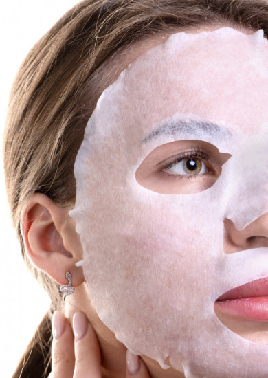 Маска для лица тканевая с экстрактом манго «Real Mango Essence Mask»