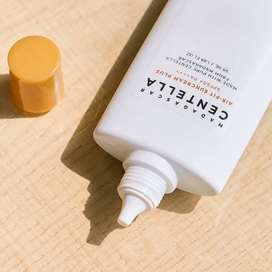 Крем для лица солнцезащитный SPF50+ PA++++ «Air-Fit Suncream Plus»