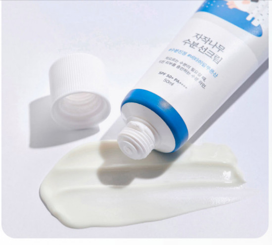 Солнцезащитный крем с березовым соком «Birch Juice Moisturizing Sunscreen SPF 50»