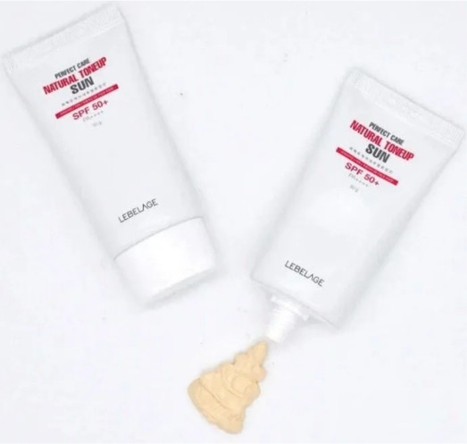 Крем для лица с экстрактом алоэ и зелёного чая солнцезащитный «Perfect Care Natural Tone Up Sun» SPF50+ PA++++
