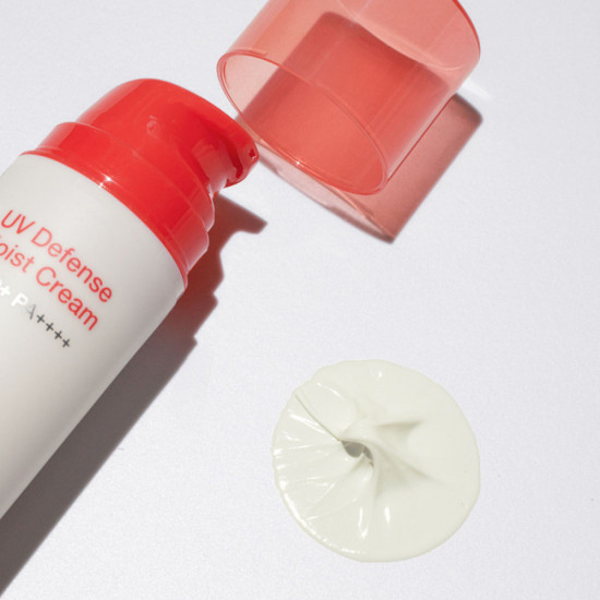 Солнцезащитный крем «UV Defense Moist Cream» SPF50+ PA++++