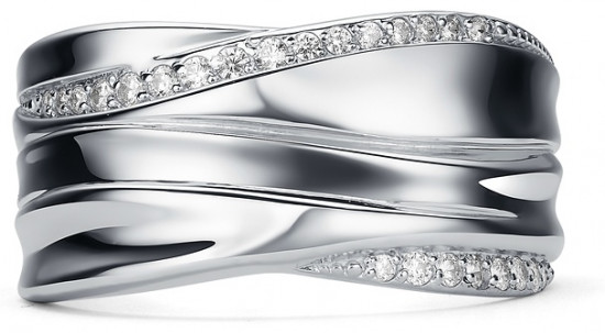 Кольцо из серебра с фианитами