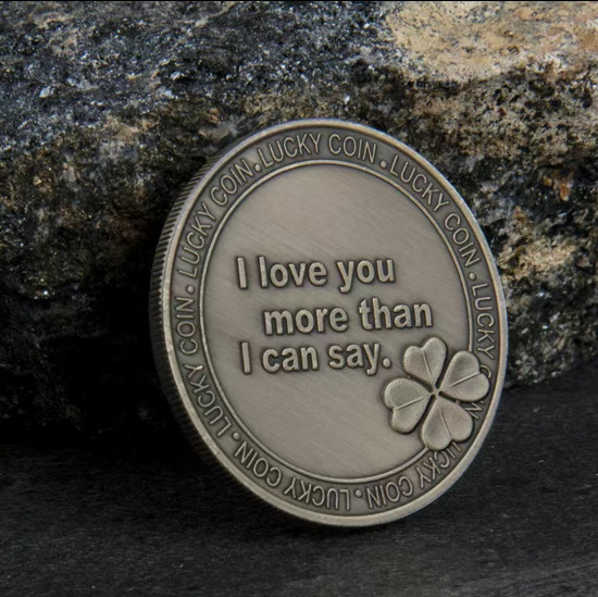 Сувенирная монета «I love you»