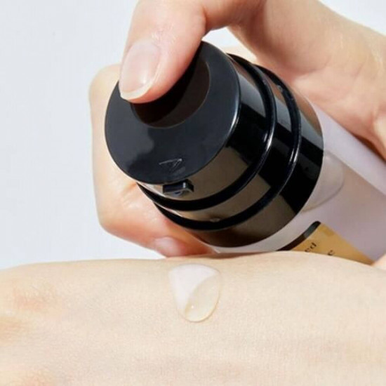 Двойная эссенция для лица с муцином улитки «Advanced Snail Radiance Dual Essence»