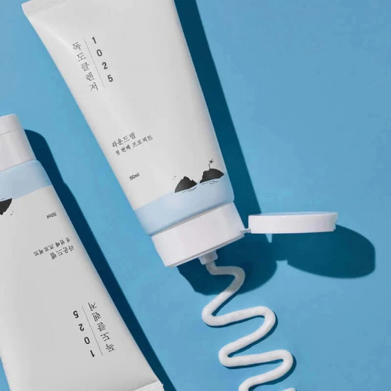 Мягкая пенка для умывания с морской водой «Dokdo Cleanser»
