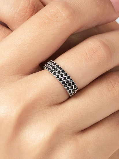 Кольцо из серебра с фианитами