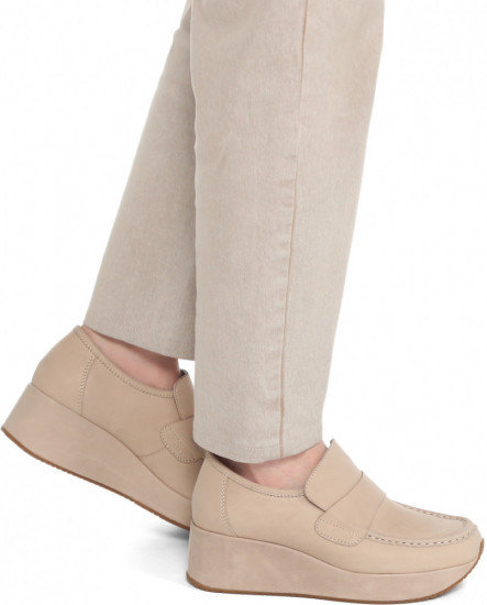 Лоферы женские