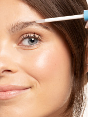 Сыворотка для роста бровей питательная «Double Brow. Двойные брови» - Фото 7