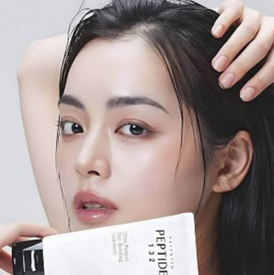 Протеиновая маска для повреждённых волос «Peptide-132 Ultra Perfect Hair Bonding Treatment»