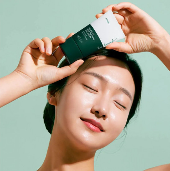 Успокаивающий солнцезащитный крем с хауттюйнией «Heartleaf Silky Moisture Sun Cream» SPF50