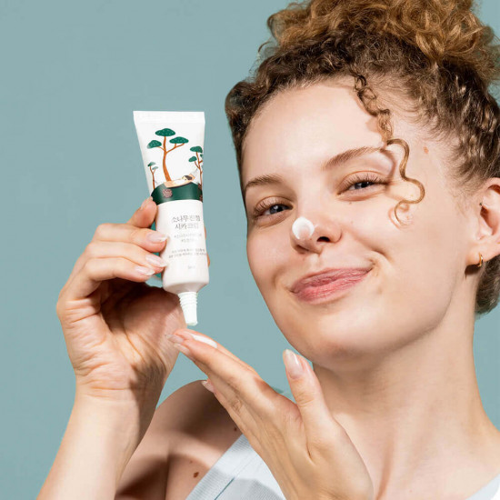 Крем для лица с экстрактами сосны и центеллы для проблемной кожи «Pine Calming Cica Cream»