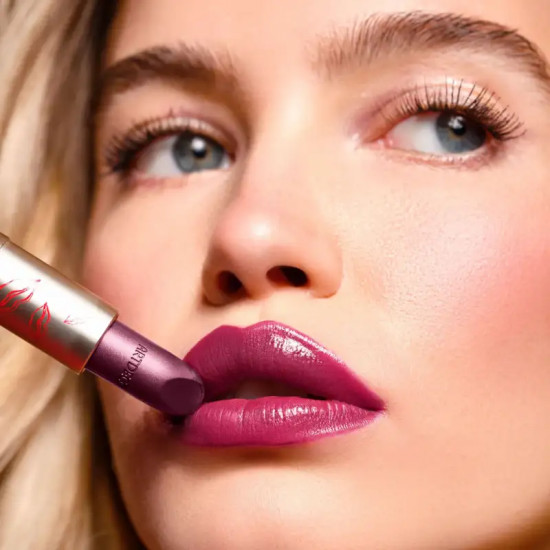 Помада для губ «Perfect Color Lipstick», тон 946 Plum Power
