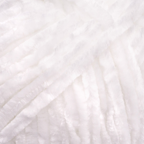 Пряжа для вязания «Велюровая 120», цвет 01 Белый