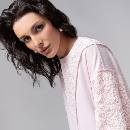 Свитшот женский «Границы нежности»