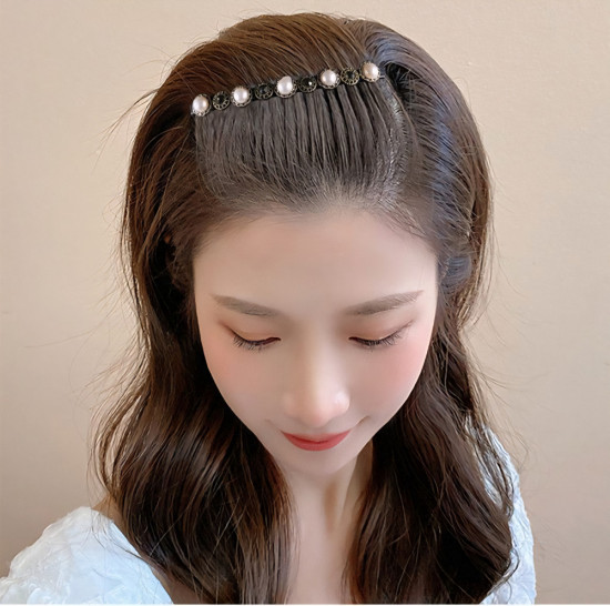 Набор заколок-гребней для волос