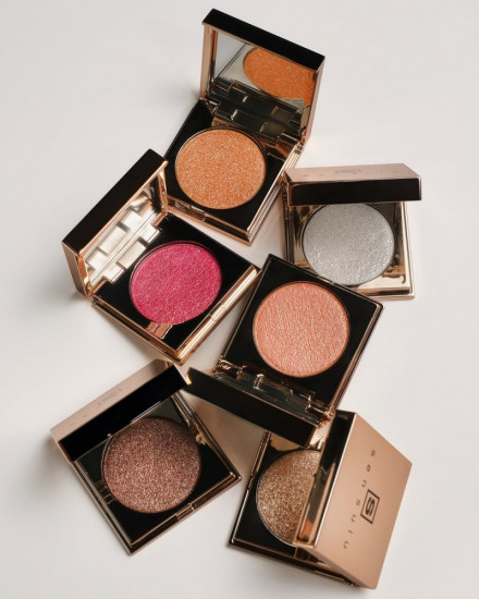 Тени для век, оттенок 02 Golden Gleam