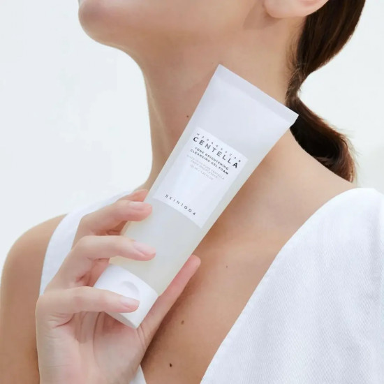Гель-пенка для умывания осветляющая «Tone Brightening Cleansing Gel Foam»
