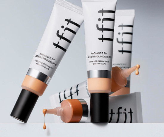 Увлажняющий тональный флюид «Radiance Fit Serum Foundation», оттенок С02 Peach