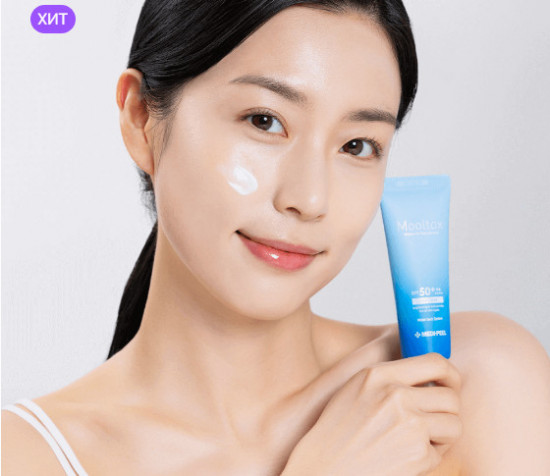 Ультраувлажняющая солнцезащитная сыворотка для лица SPF50 «Aqua Mooltox Water-Fit Sun Cream»